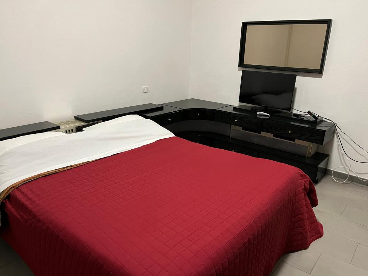 Bentivoglio 109 Otel Ferrara Dış mekan fotoğraf